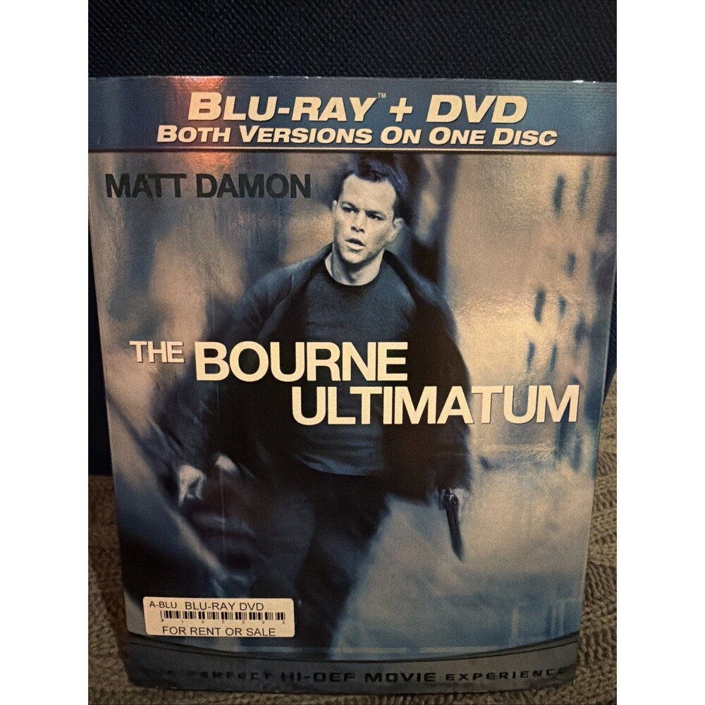 BLUray/DVD ON 1 DISC THE BOURNE ULTIMATUM -MATT DAMON SCRATCH FREE,LIKE NEW
